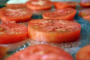 slow roasting tomatoes